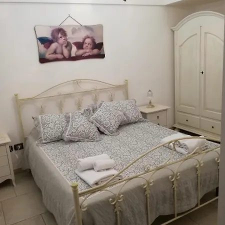 Holiday home Di Nonna Giulia